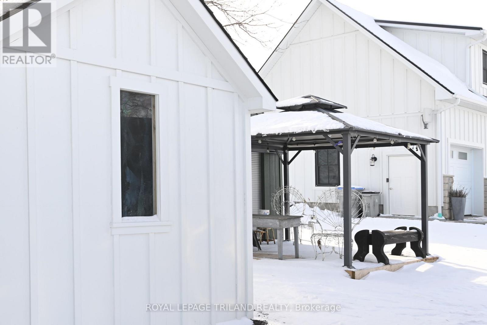 5540 Carriage Road, Middlesex Centre, Ontario  N0L 2G0 - Photo 36 - X12699150