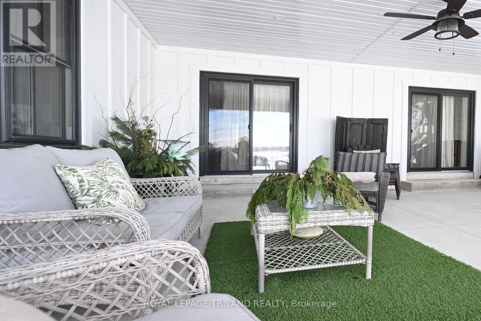 5540 Carriage Road, Middlesex Centre, Ontario  N0L 2G0 - Photo 37 - X12699150