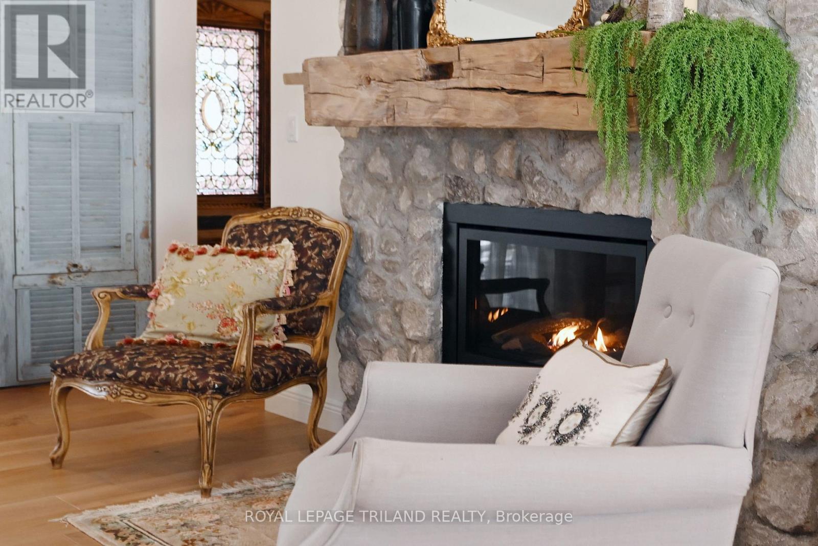 5540 Carriage Road, Middlesex Centre, Ontario  N0L 2G0 - Photo 4 - X12699150