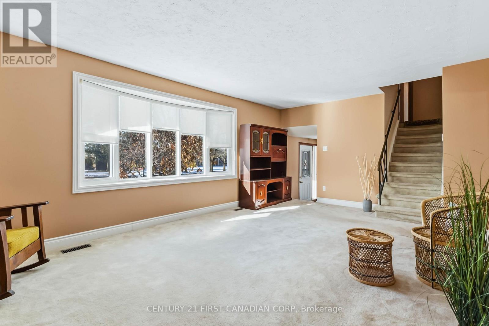 628 Viscount Road, London South, Ontario  N6J 2Y2 - Photo 10 - X12699162