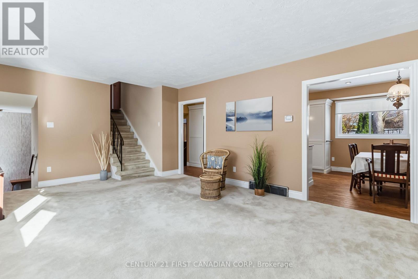 628 Viscount Road, London South, Ontario  N6J 2Y2 - Photo 11 - X12699162