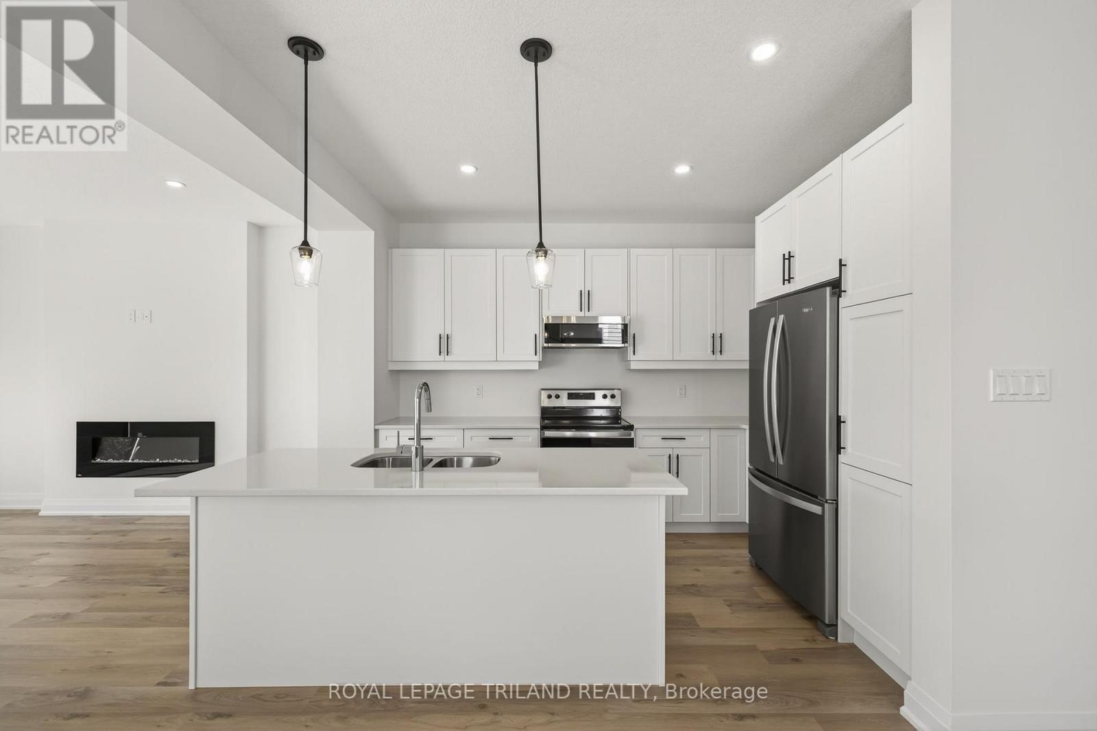 10 - 101 Swales Avenue, Strathroy-Caradoc, Ontario  N7G 0C1 - Photo 12 - X12699200