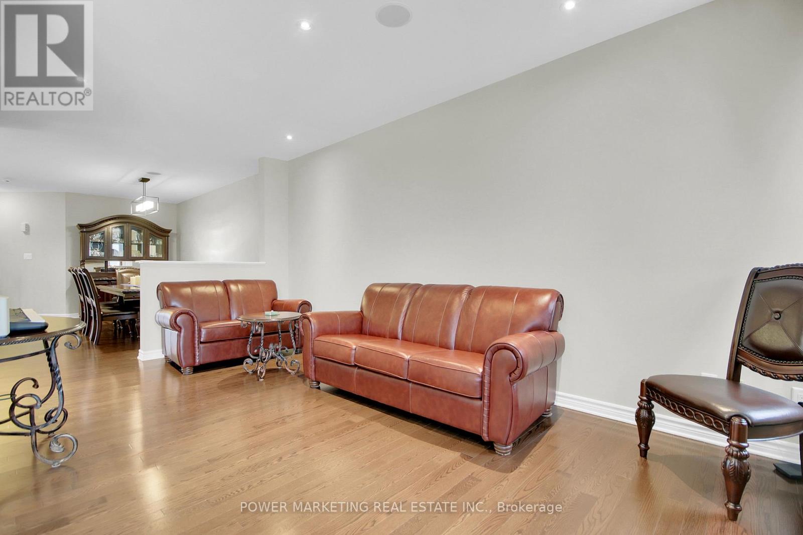 1076 Cobble Hill Drive, Ottawa, Ontario  K2J 3L7 - Photo 15 - X12699022