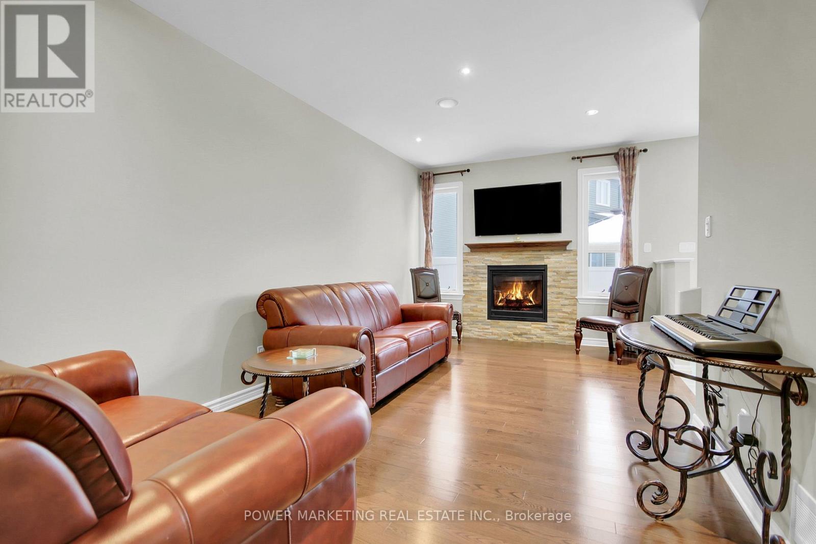 1076 Cobble Hill Drive, Ottawa, Ontario  K2J 3L7 - Photo 17 - X12699022