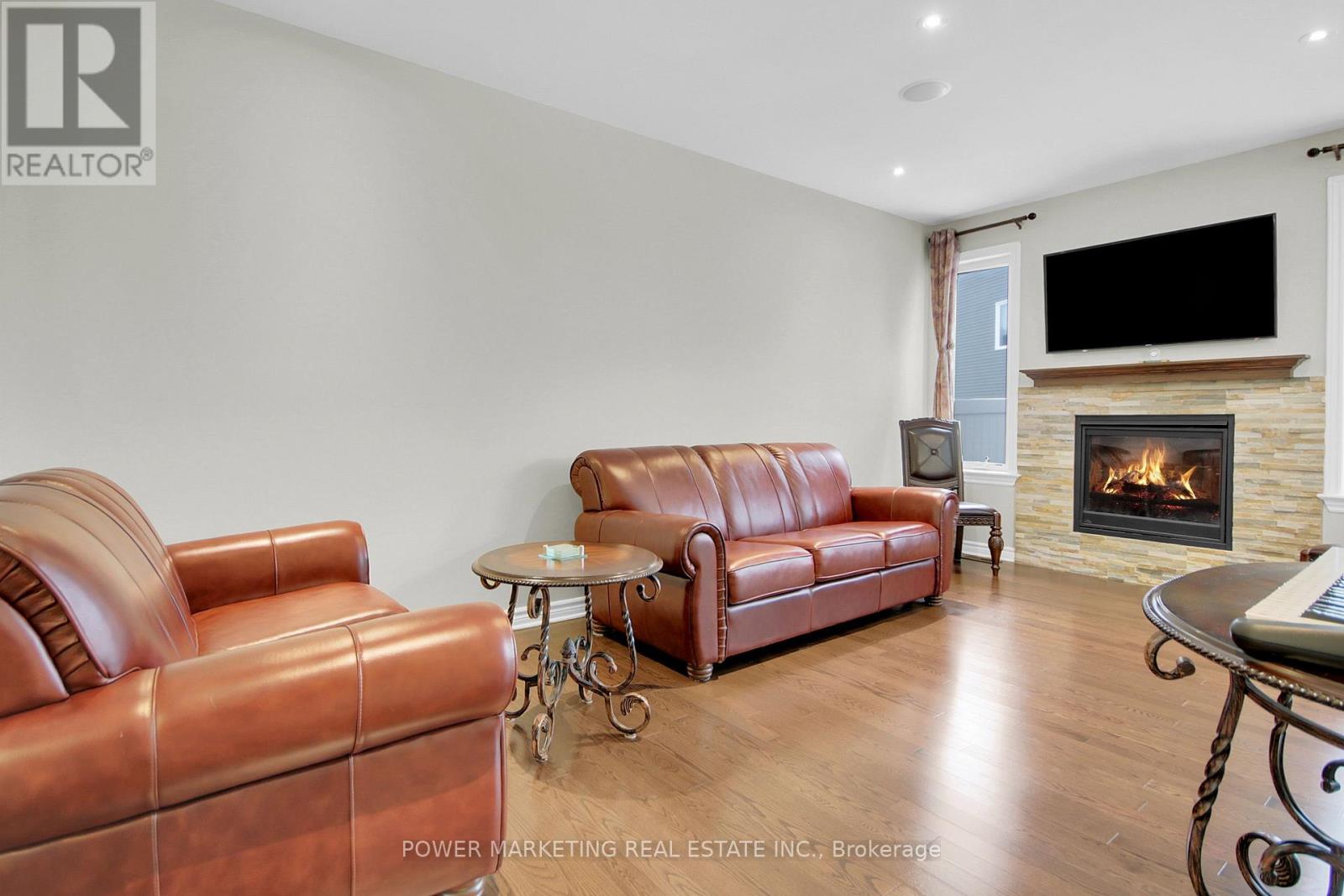 1076 Cobble Hill Drive, Ottawa, Ontario  K2J 3L7 - Photo 18 - X12699022