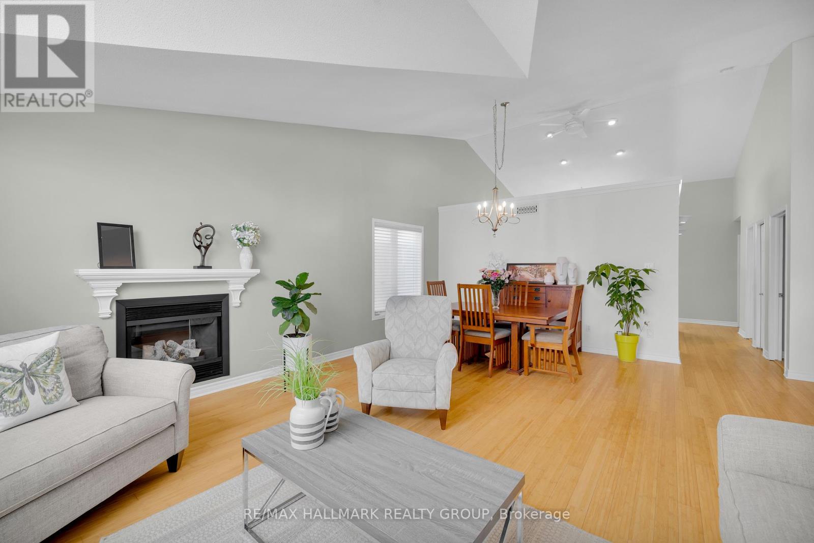 813 Galleria Circle, Ottawa, Ontario  K4A 4Z4 - Photo 11 - X12699040