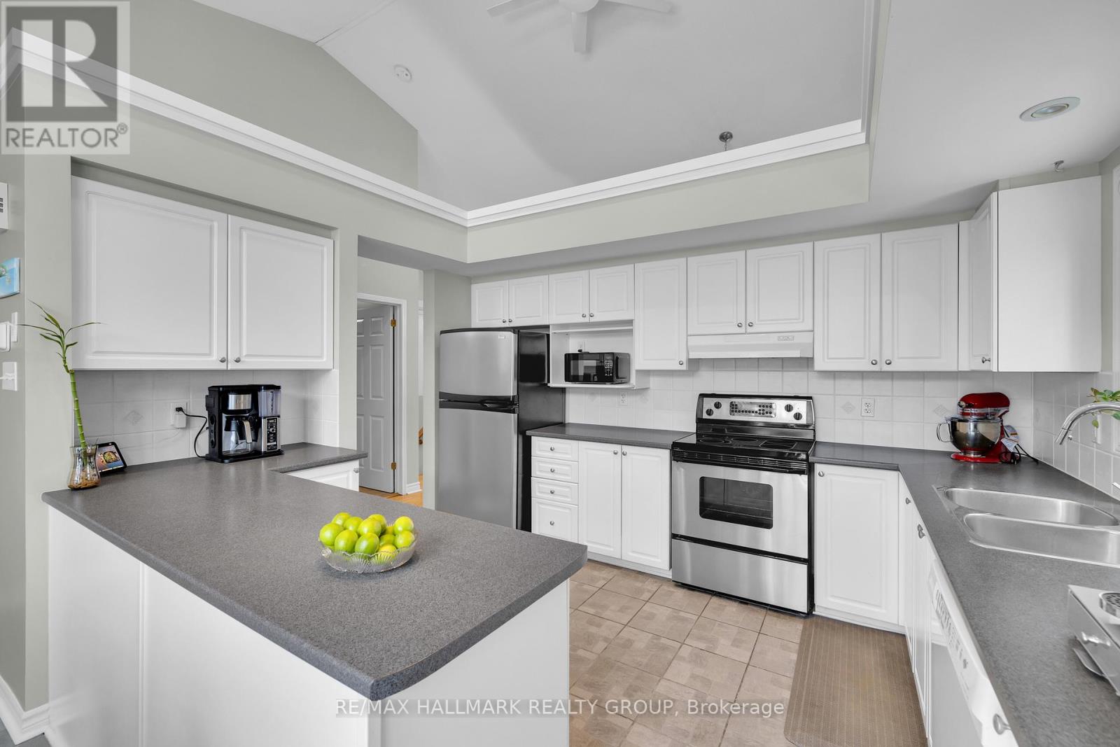 813 Galleria Circle, Ottawa, Ontario  K4A 4Z4 - Photo 18 - X12699040