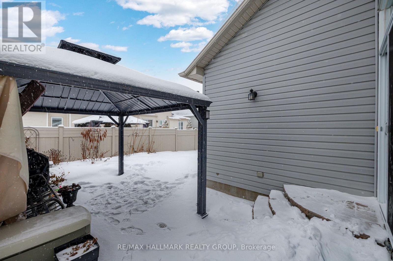 813 Galleria Circle, Ottawa, Ontario  K4A 4Z4 - Photo 45 - X12699040