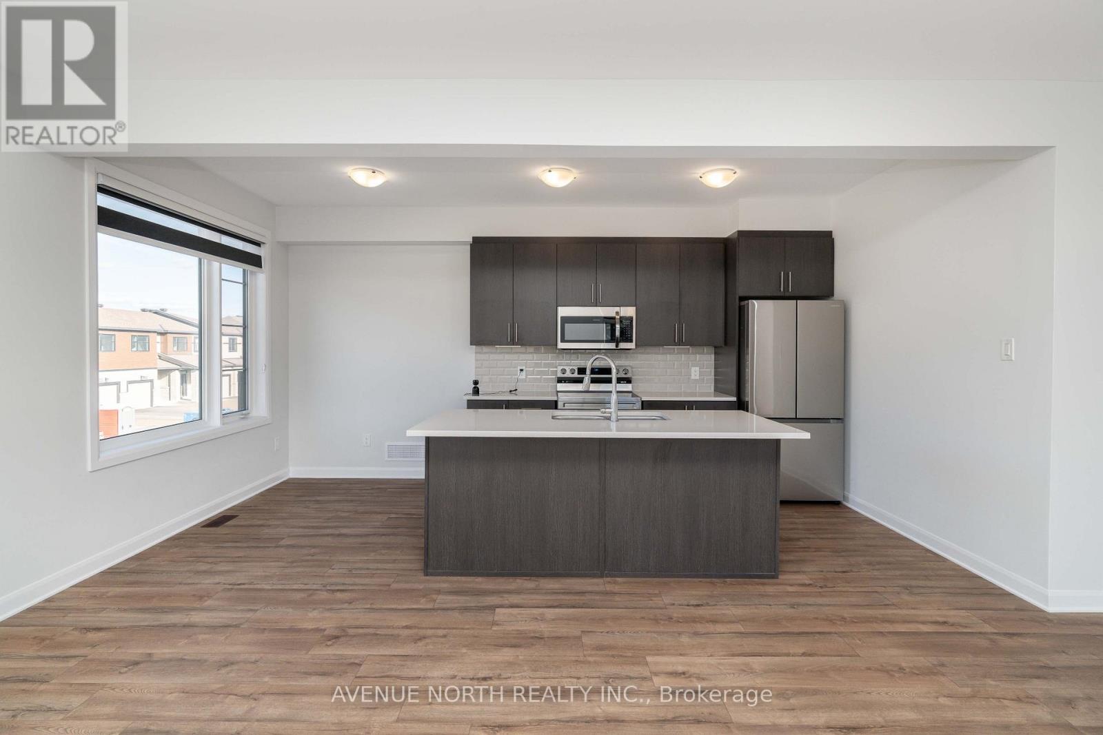 258 Elsie Macgill Walk, Ottawa, Ontario  K2K 1X7 - Photo 14 - X12699090