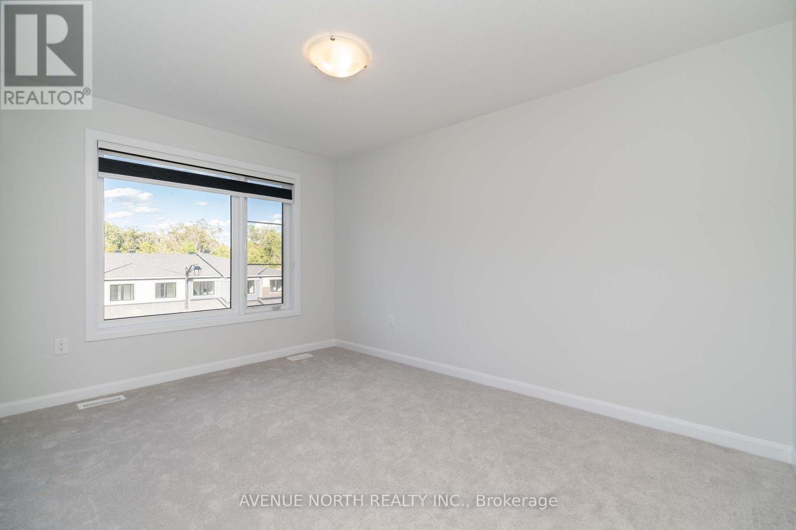 258 Elsie Macgill Walk, Ottawa, Ontario  K2K 1X7 - Photo 25 - X12699090