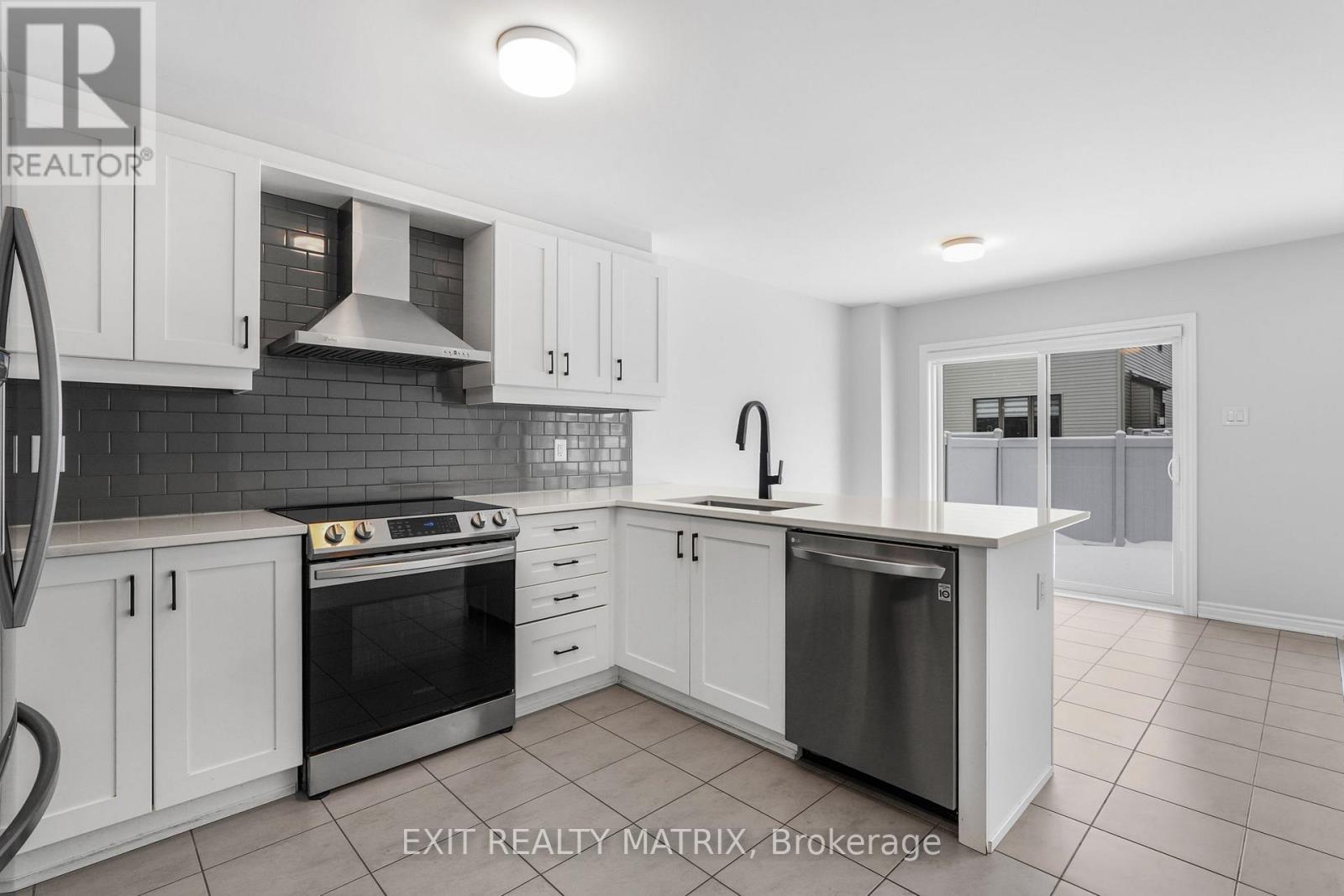 839 Henslows Circle, Ottawa, Ontario  K4A 5H7 - Photo 15 - X12699142