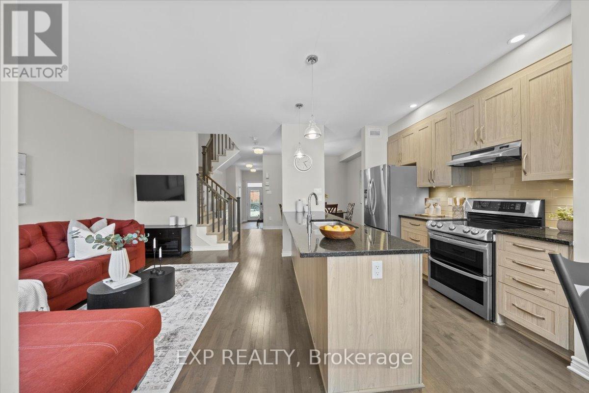 357 Alasken Drive, Ottawa, Ontario  K1T 0M4 - Photo 13 - X12699202