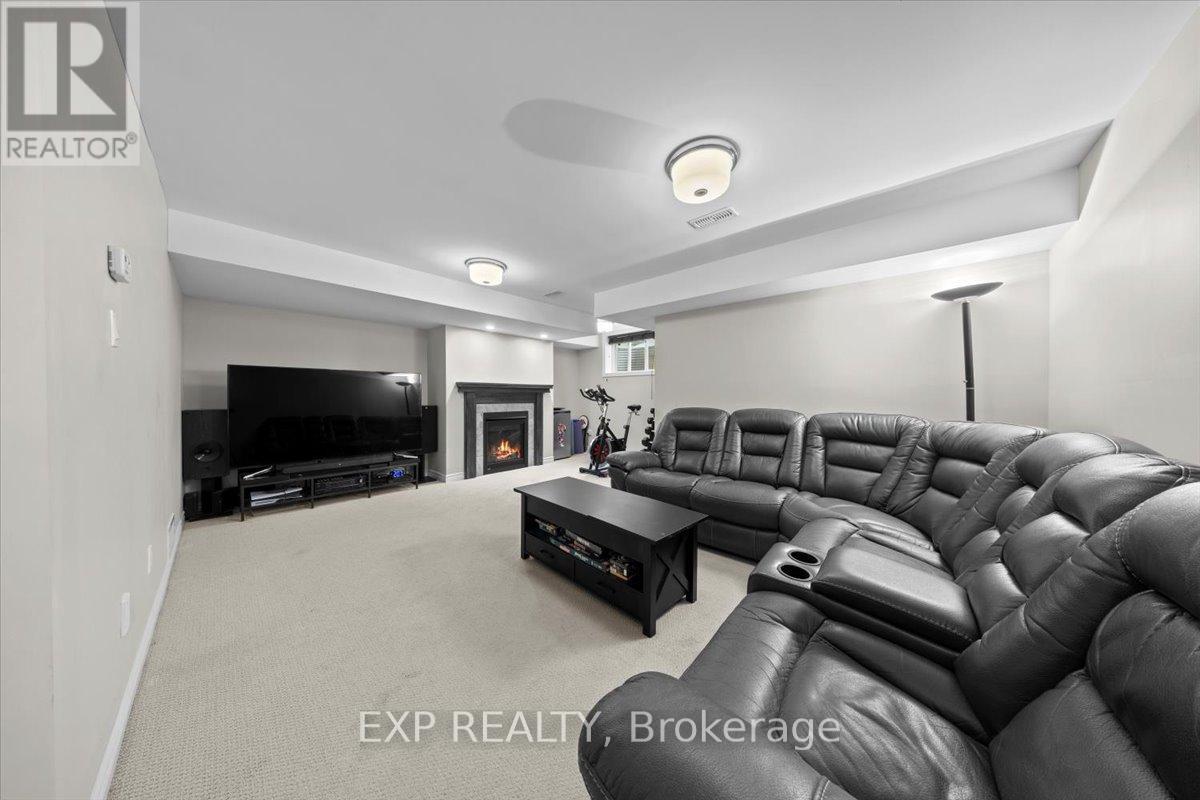 357 Alasken Drive, Ottawa, Ontario  K1T 0M4 - Photo 30 - X12699202