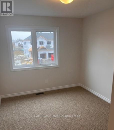 77 Richelieu Street, Russell, Ontario  K0A 1W1 - Photo 10 - X12699222