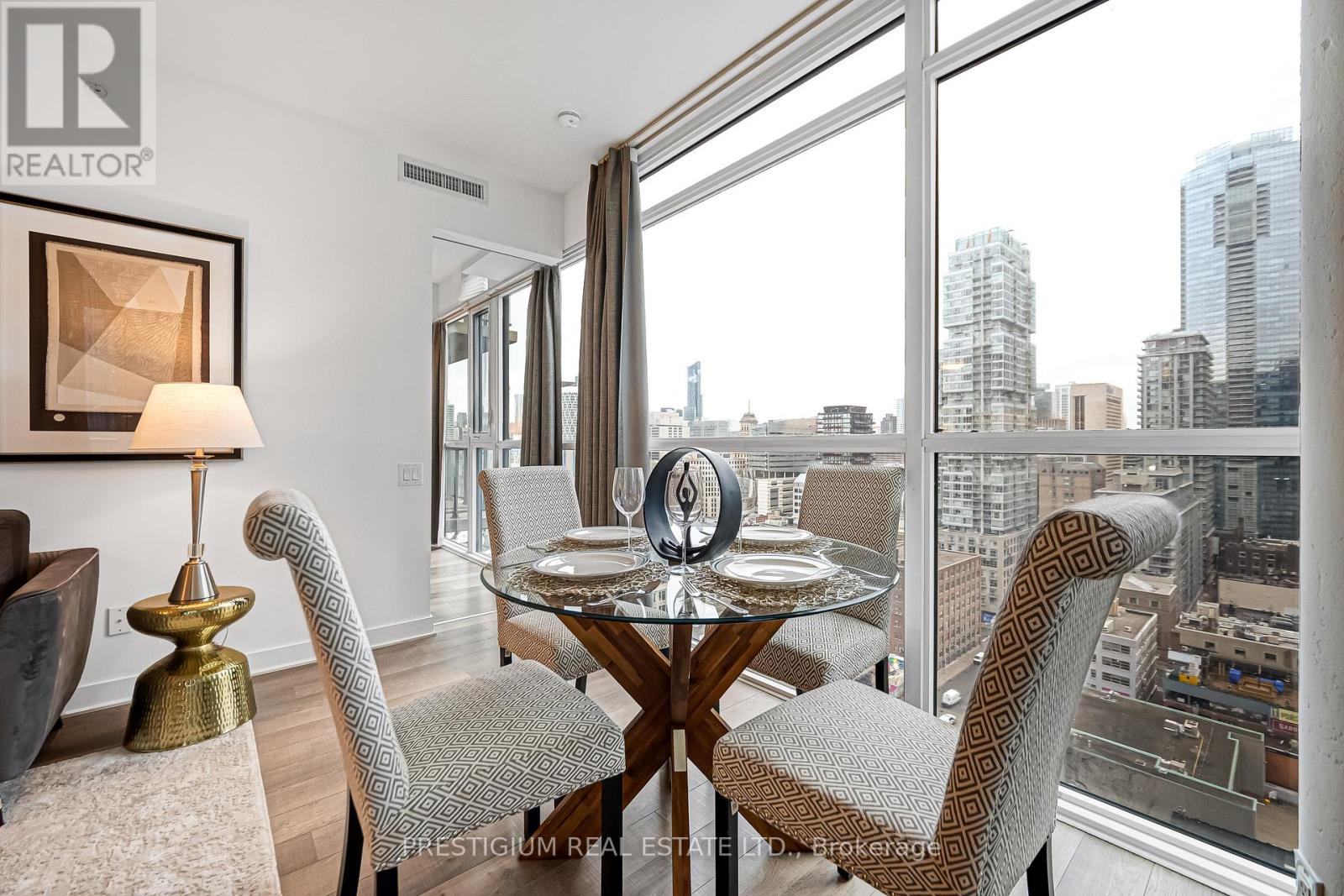 1910 - 290 Adelaide Street W, Toronto, Ontario  M5V 0P3 - Photo 20 - C12653430