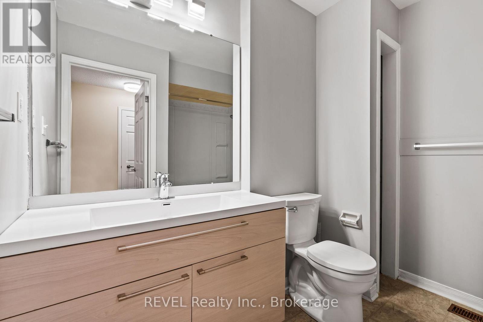 26 Vintage Crescent, St. Catharines, Ontario  L2S 3C2 - Photo 19 - X12699068