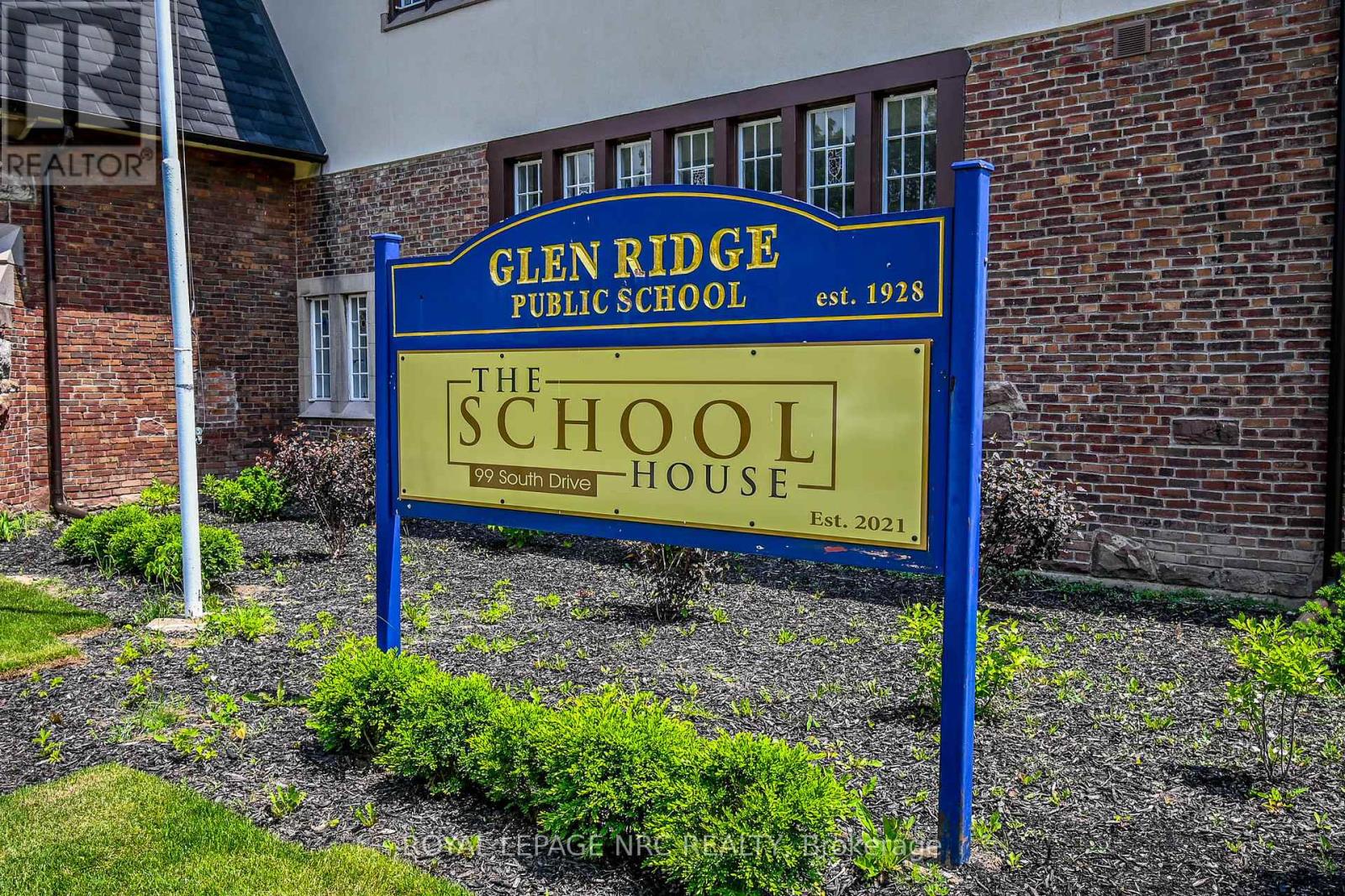 6 - 99 South Drive, St. Catharines (Old Glenridge), Ontario  L2R 0C5 - Photo 2 - X12699226