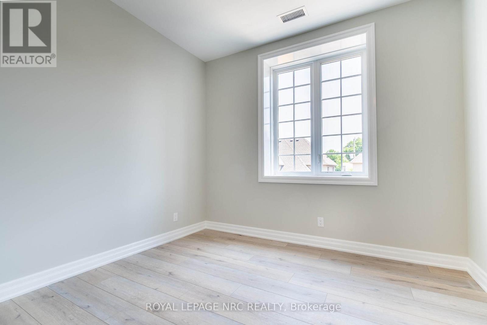 6 - 99 South Drive, St. Catharines (Old Glenridge), Ontario  L2R 0C5 - Photo 23 - X12699226