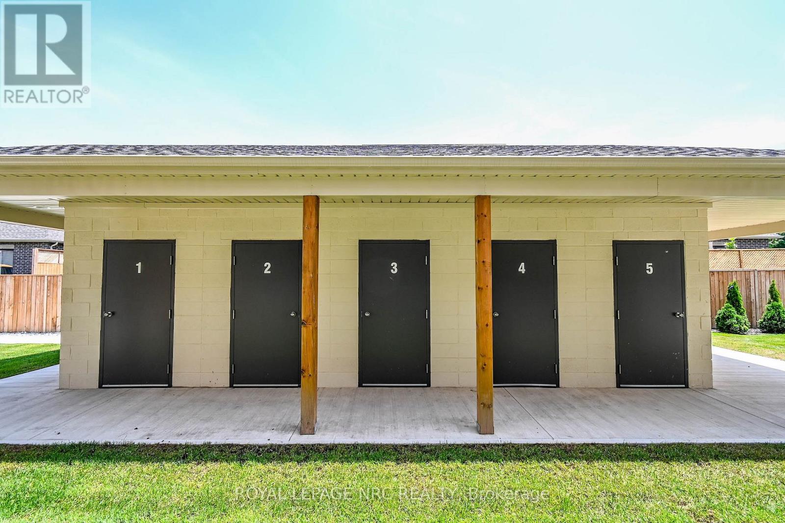 6 - 99 South Drive, St. Catharines (Old Glenridge), Ontario  L2R 0C5 - Photo 40 - X12699226