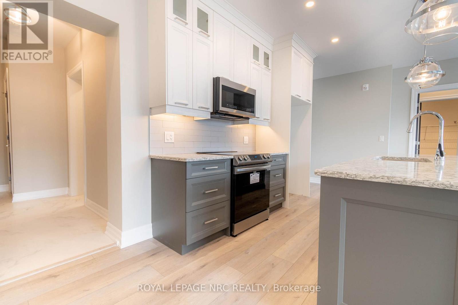 6 - 99 South Drive, St. Catharines (Old Glenridge), Ontario  L2R 0C5 - Photo 7 - X12699226