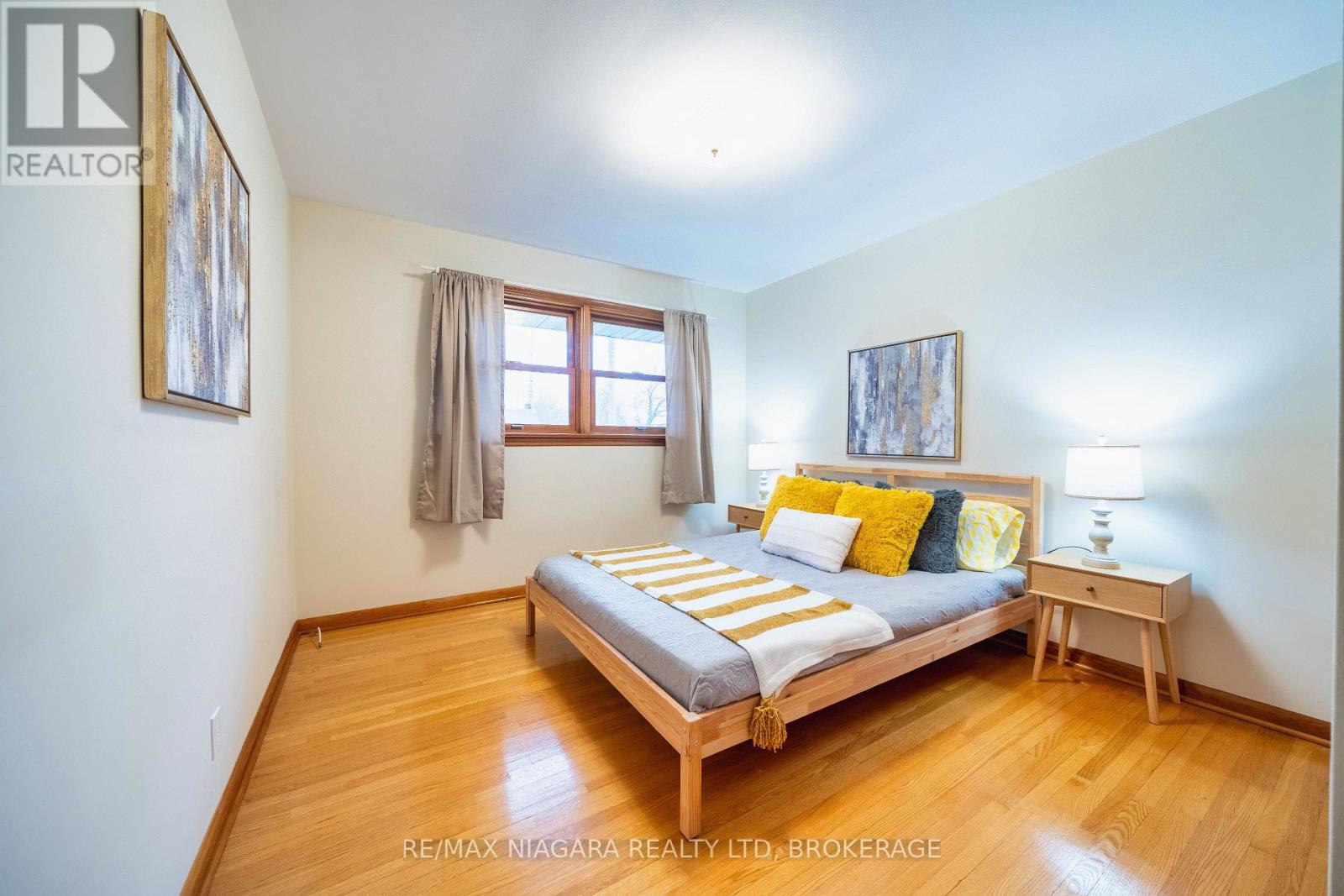 6620 Glendoone Street, Niagara Falls (Stamford), Ontario  L2J 1E9 - Photo 14 - X12699276