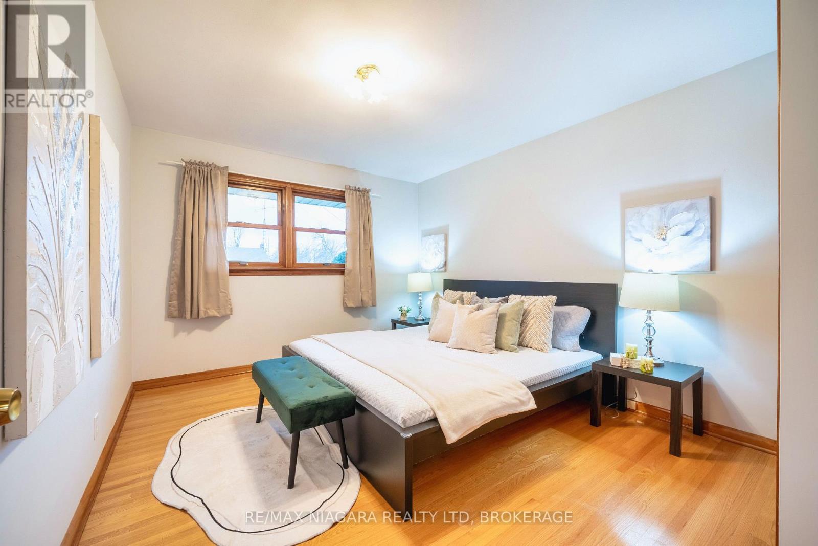 6620 Glendoone Street, Niagara Falls (Stamford), Ontario  L2J 1E9 - Photo 18 - X12699276