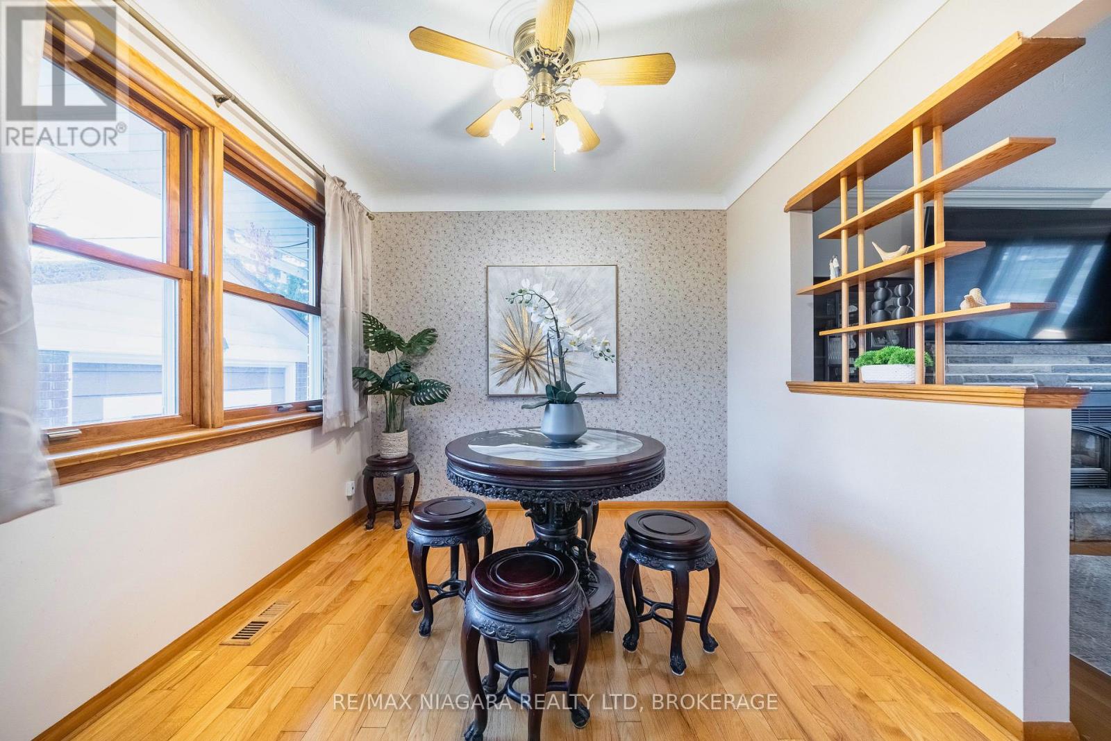 6620 Glendoone Street, Niagara Falls (Stamford), Ontario  L2J 1E9 - Photo 24 - X12699276