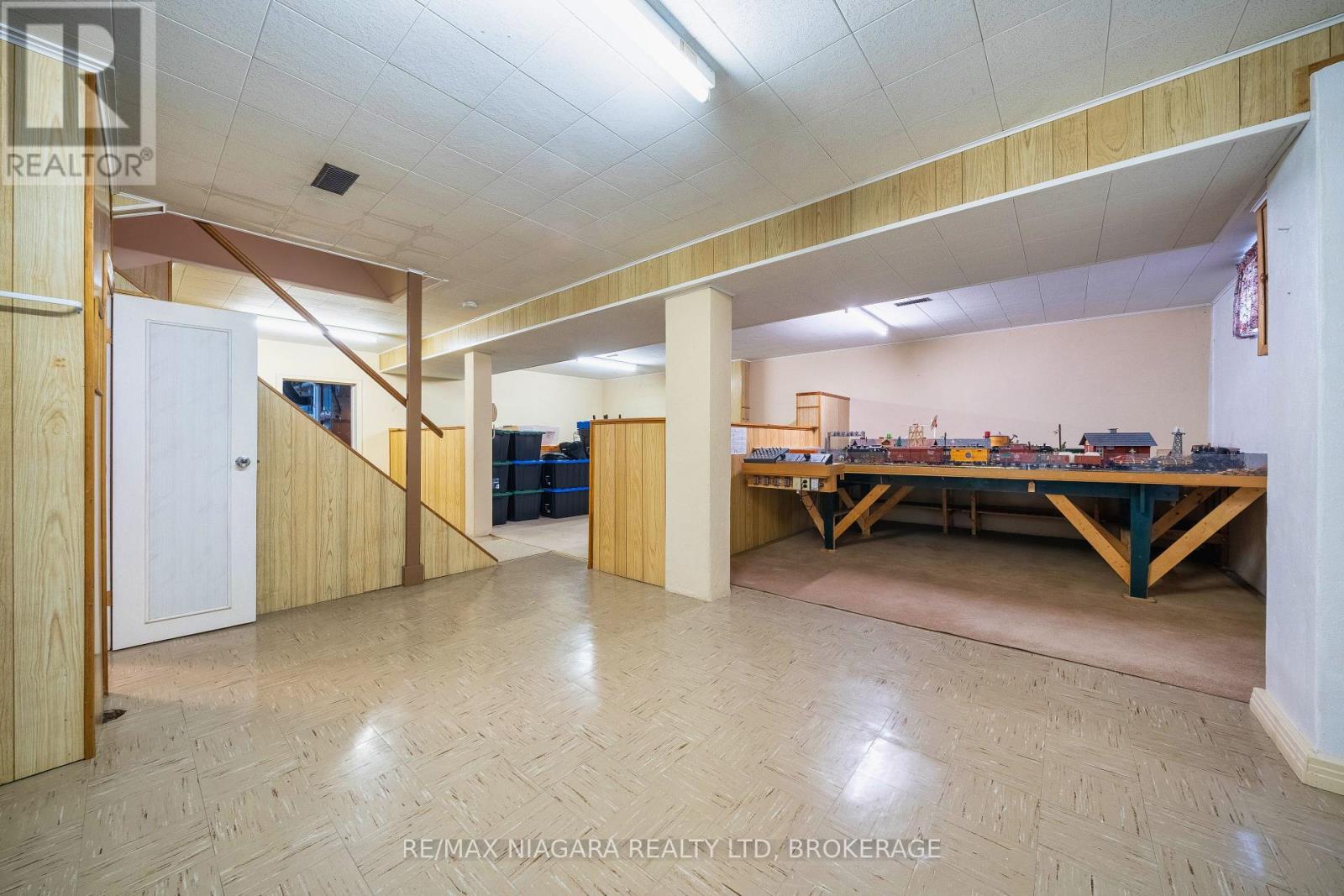 6620 Glendoone Street, Niagara Falls (Stamford), Ontario  L2J 1E9 - Photo 31 - X12699276