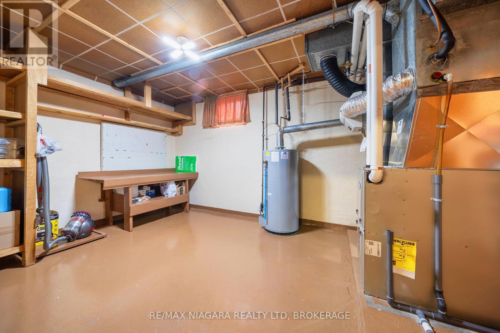 6620 Glendoone Street, Niagara Falls (Stamford), Ontario  L2J 1E9 - Photo 39 - X12699276