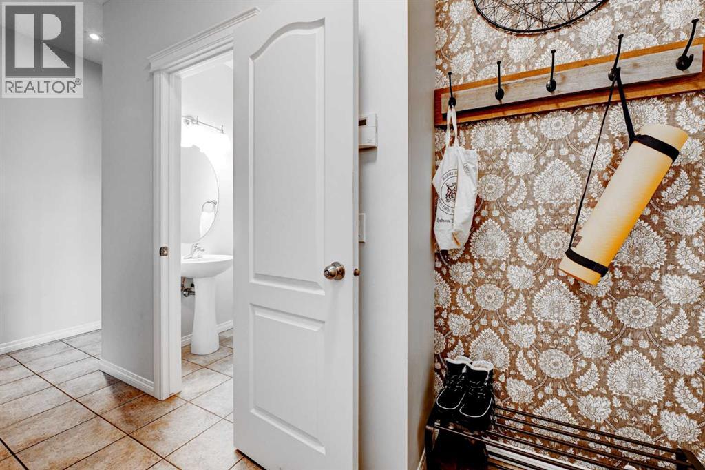 195 Chapalina Terrace Se, Calgary, Alberta  T2X 3X3 - Photo 16 - A2277812