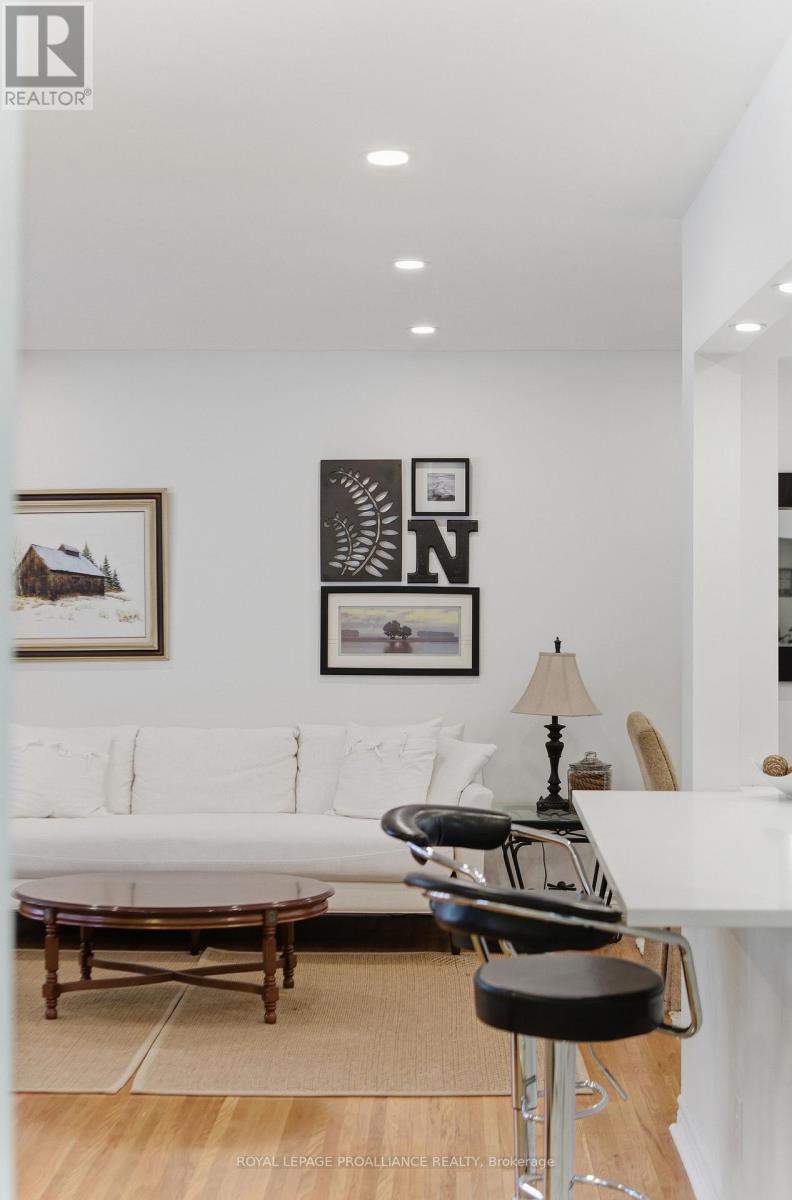 138 Burns Avenue, Quinte West (Sidney Ward), Ontario  K8R 1G3 - Photo 11 - X12699116