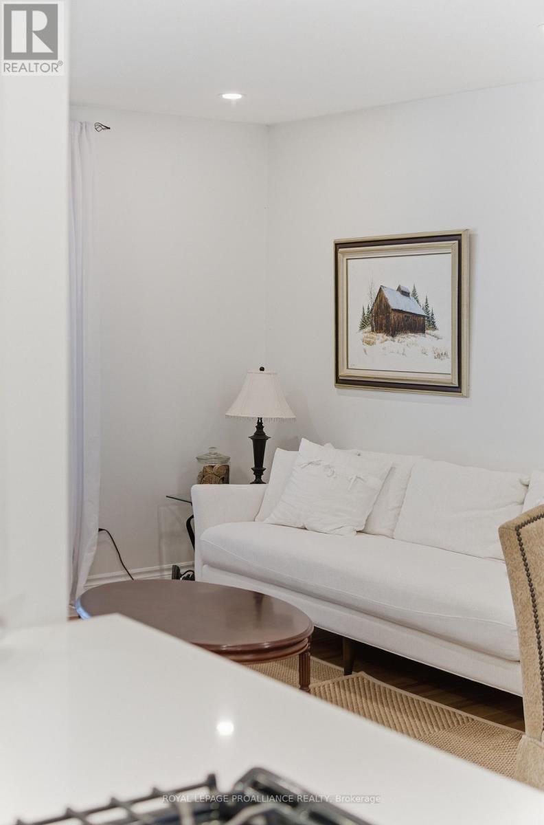 138 Burns Avenue, Quinte West (Sidney Ward), Ontario  K8R 1G3 - Photo 12 - X12699116