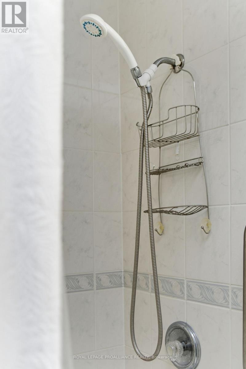 138 Burns Avenue, Quinte West (Sidney Ward), Ontario  K8R 1G3 - Photo 29 - X12699116