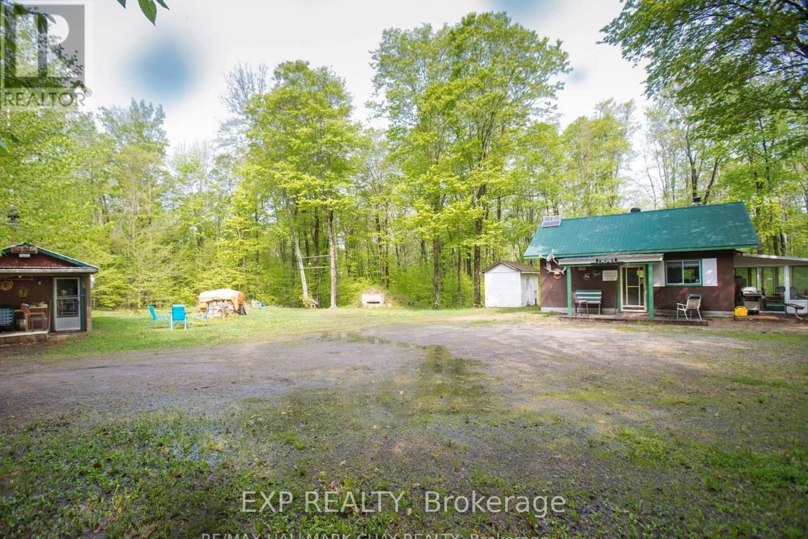 1040 Bill Mclaren Trail, Dysart Et Al, Ontario  K0L 1X0 - Photo 11 - X12699160