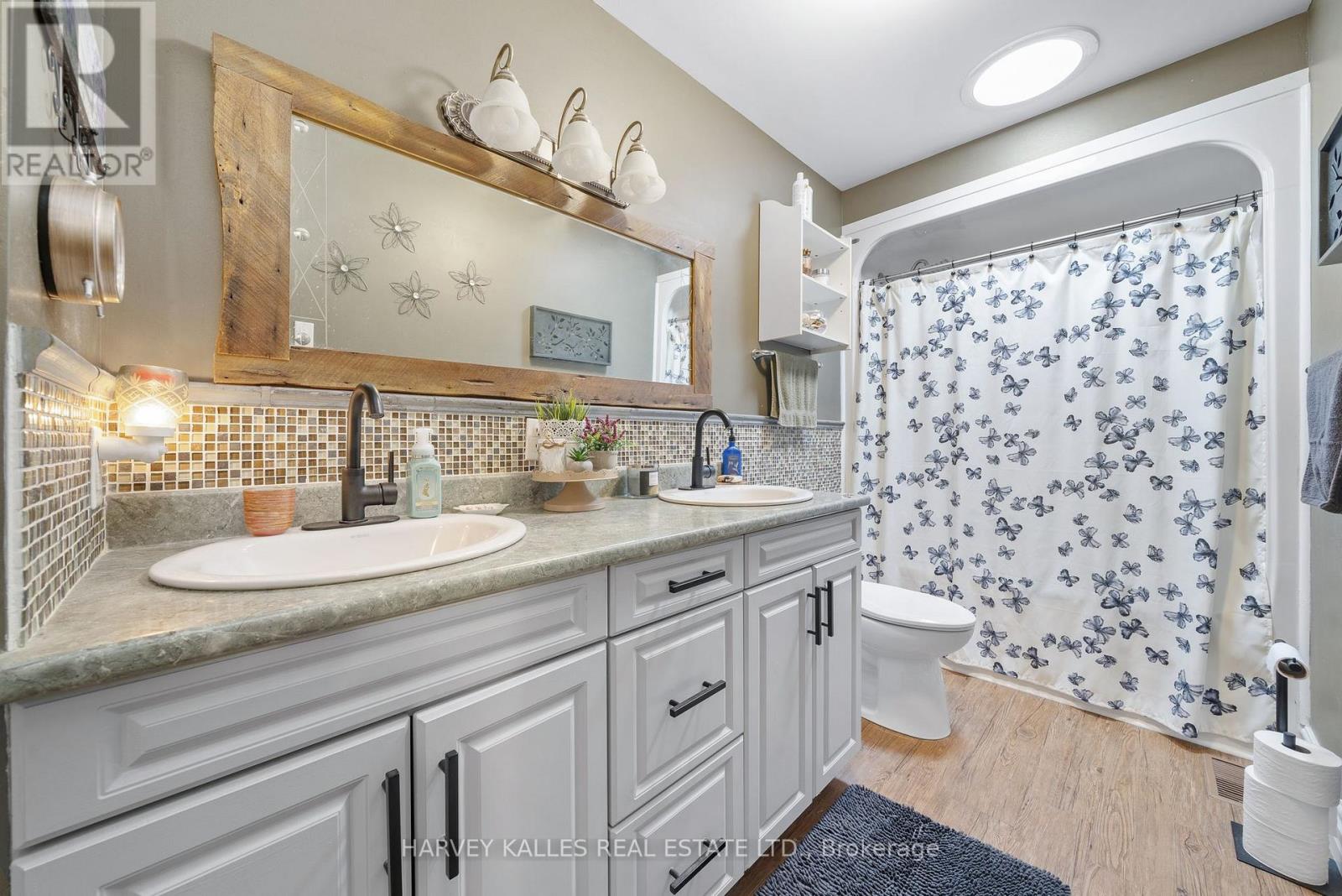 46 Barker Street, Prince Edward County, Ontario  K0K 2T0 - Photo 16 - X12699288