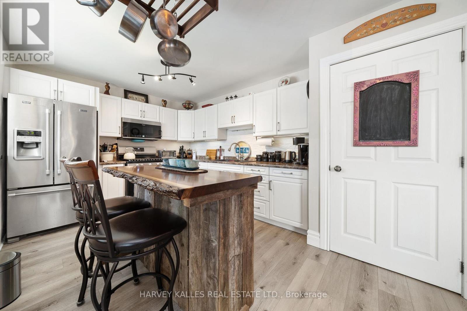 46 Barker Street, Prince Edward County, Ontario  K0K 2T0 - Photo 4 - X12699288