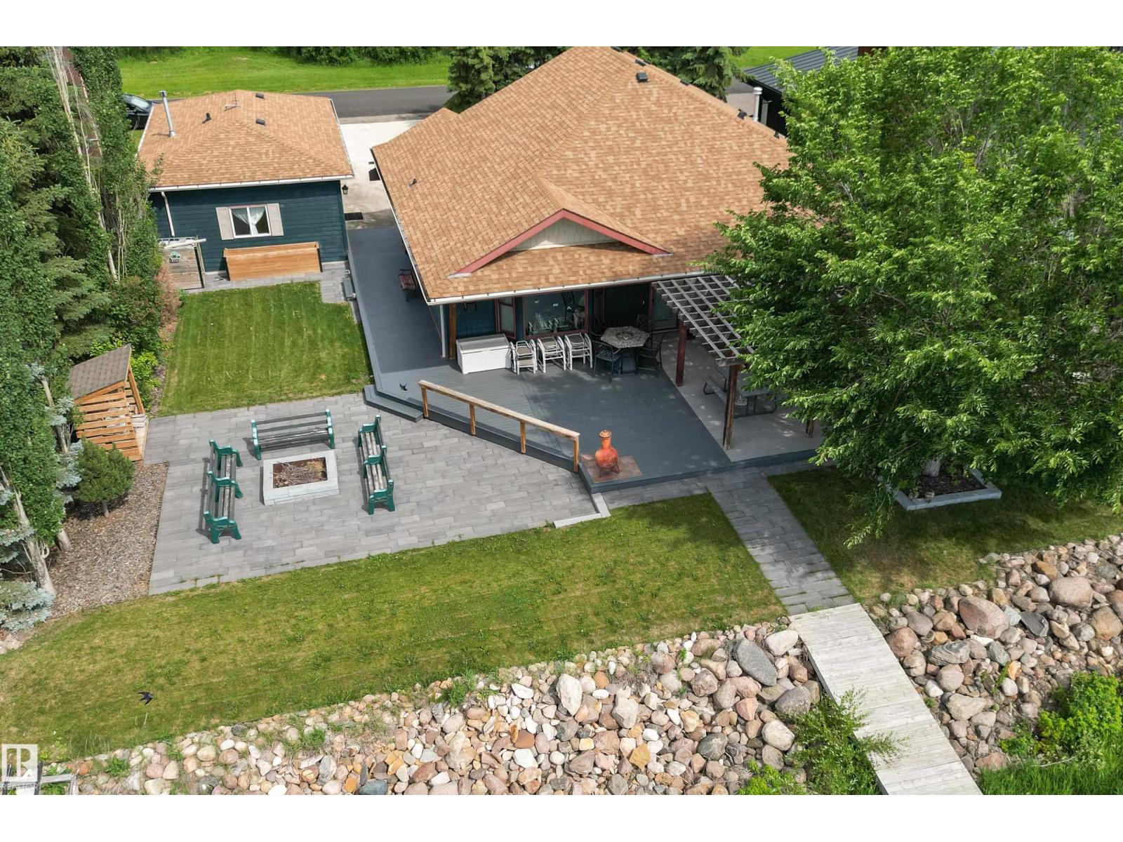 103 Argentia Beach, Rural Wetaskiwin County, Alberta  T0C 2C0 - Photo 4 - E4466706