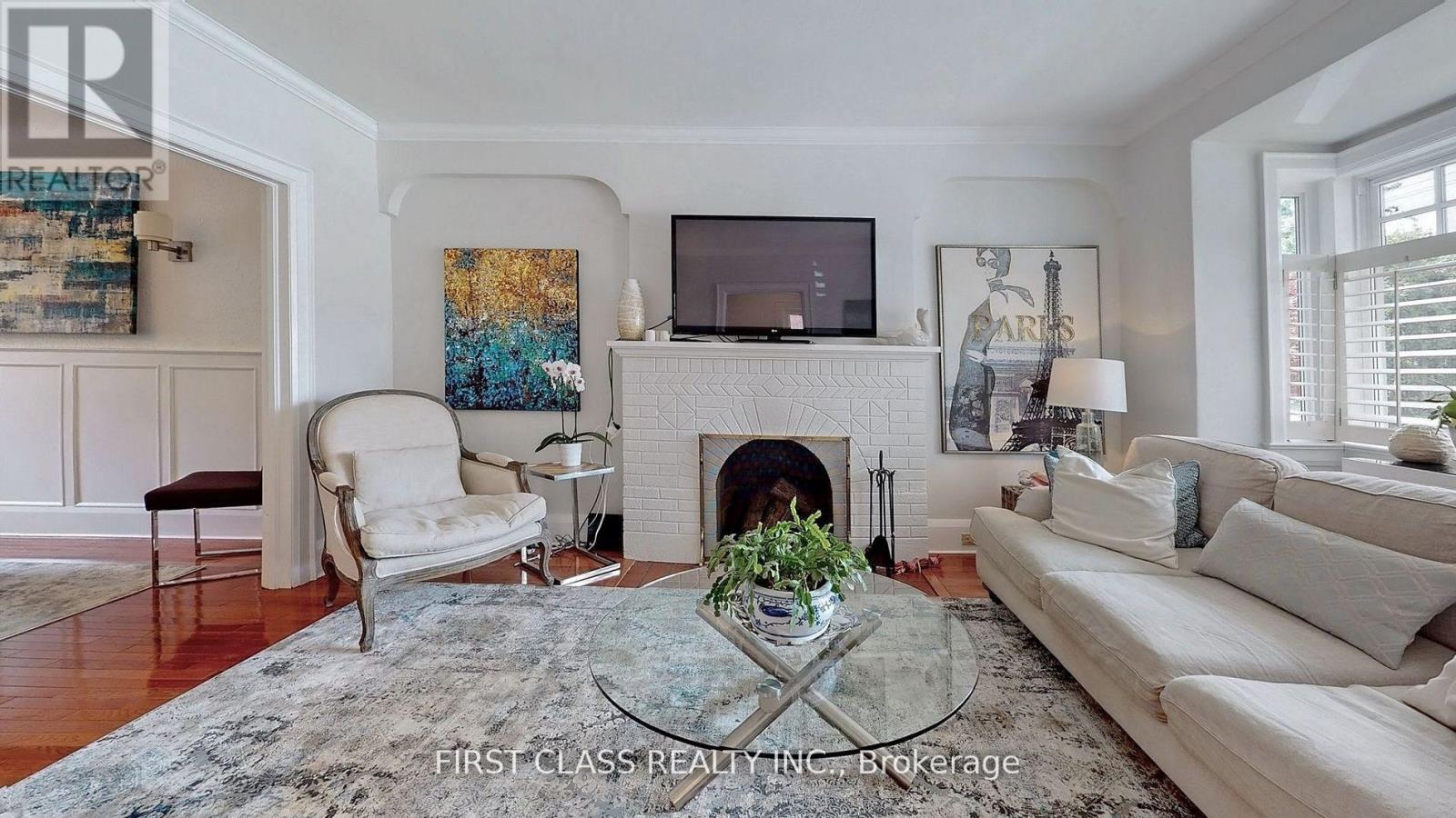 203 Melrose Avenue, Toronto, Ontario  M5M 1Y9 - Photo 4 - C12699028