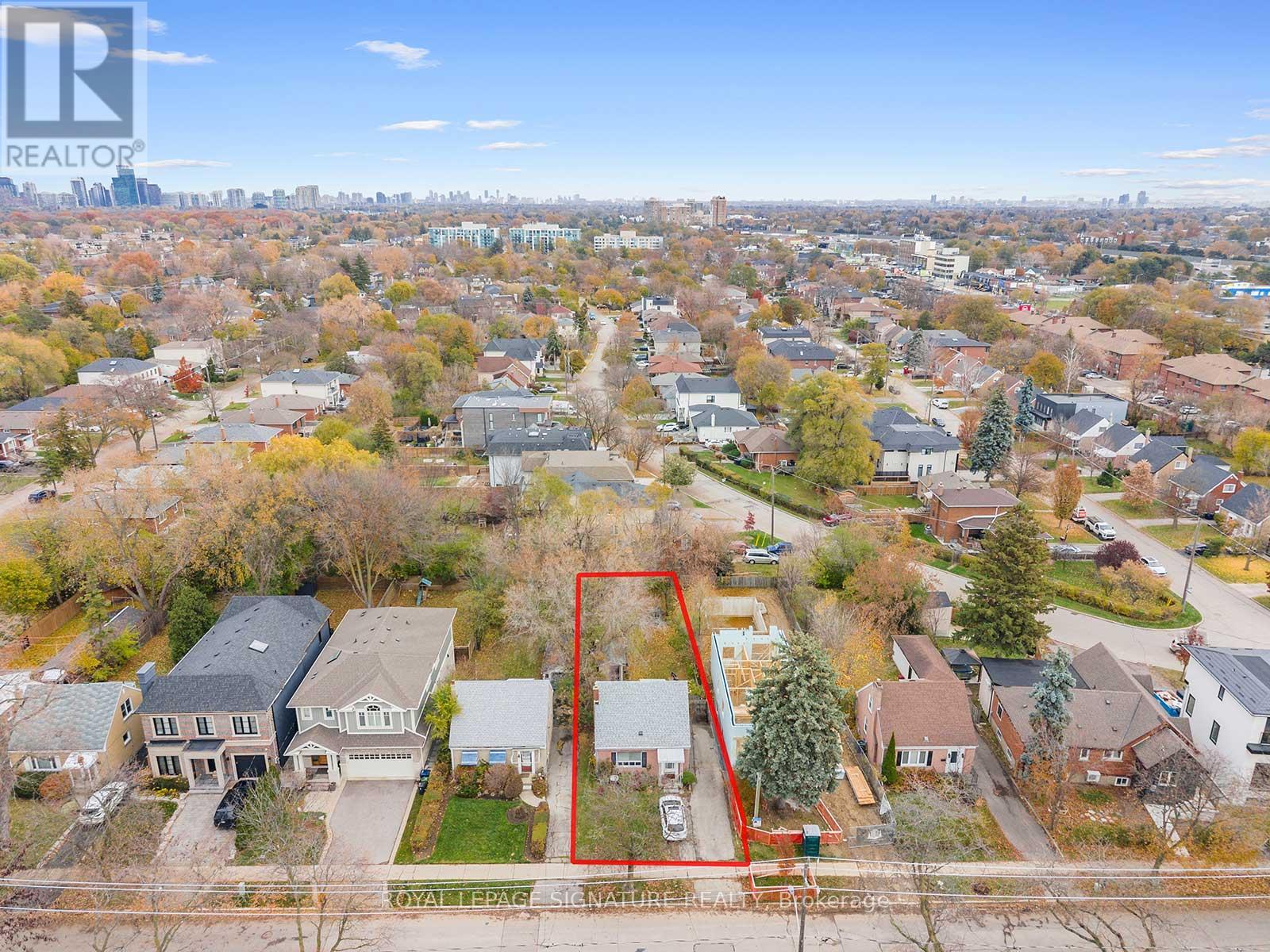 27 KING HIGH AVENUE, Toronto, Ontario