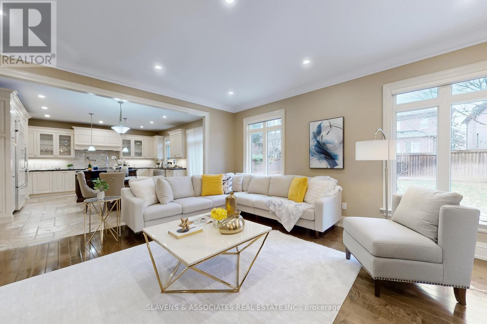 130 York Mills Road, Toronto, Ontario  M2L 1K6 - Photo 5 - C12699146