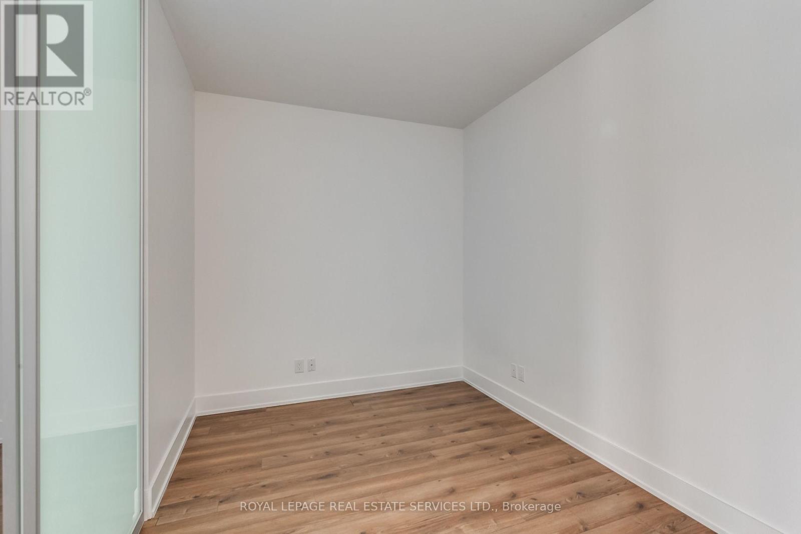 516 - 111 St Clair Avenue W, Toronto, Ontario  M4V 1N5 - Photo 16 - C12699156