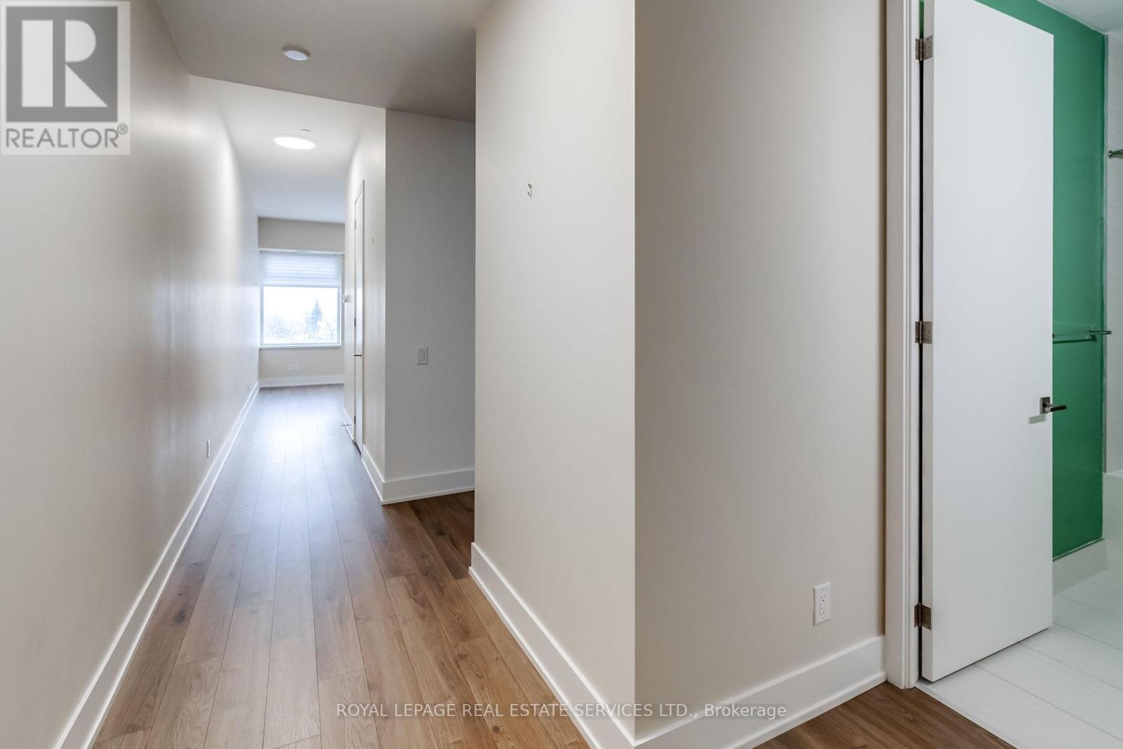 516 - 111 St Clair Avenue W, Toronto, Ontario  M4V 1N5 - Photo 2 - C12699156