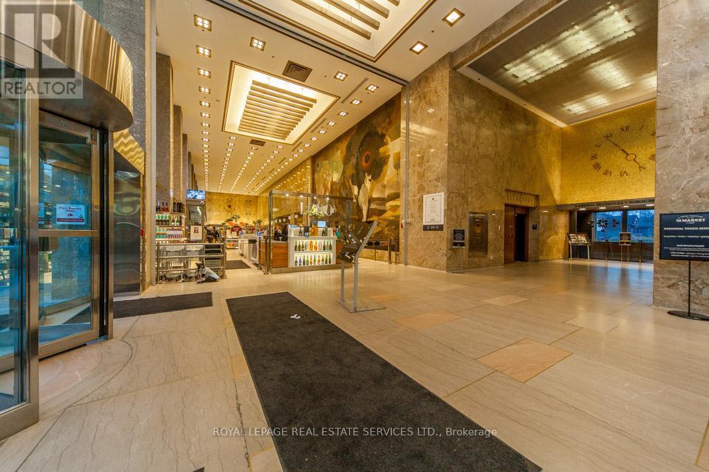 516 - 111 St Clair Avenue W, Toronto, Ontario  M4V 1N5 - Photo 26 - C12699156