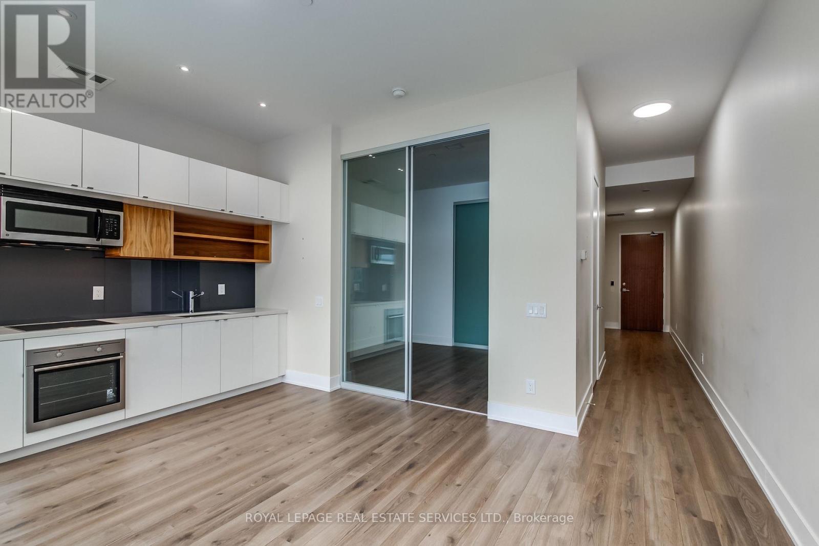 516 - 111 St Clair Avenue W, Toronto, Ontario  M4V 1N5 - Photo 7 - C12699156