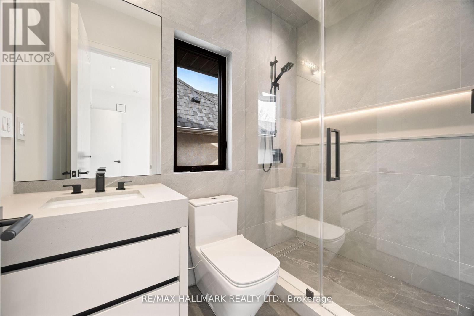 652 Bedford Park Avenue, Toronto, Ontario  M5M 1K4 - Photo 30 - C12699176