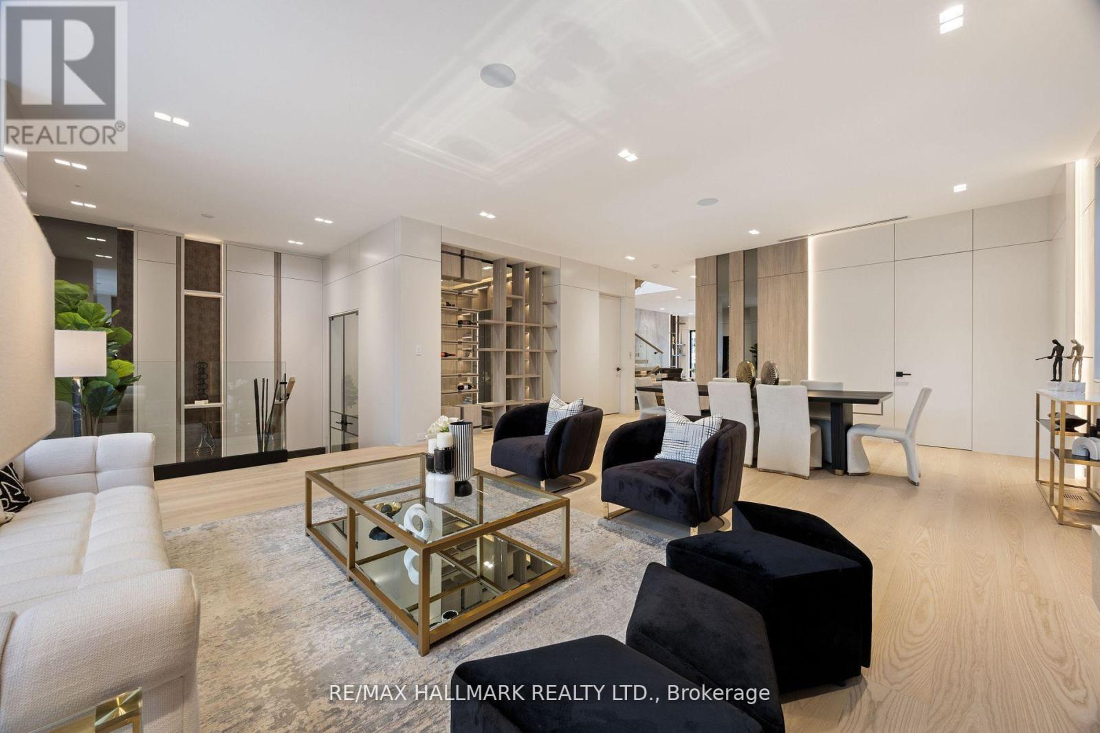 652 Bedford Park Avenue, Toronto, Ontario  M5M 1K4 - Photo 7 - C12699176