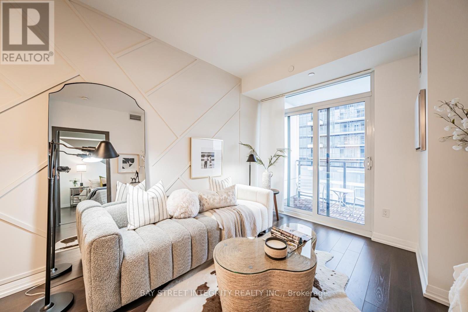 2002 - 55 Ann O'reilly Road, Toronto, Ontario  M2J 0E1 - Photo 7 - C12699236