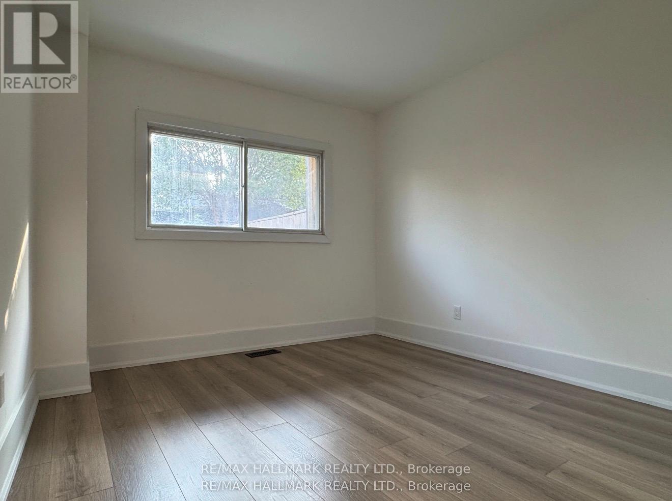 Main - 13 Brookfield Street, Toronto, Ontario  M6J 3A8 - Photo 7 - C12699266