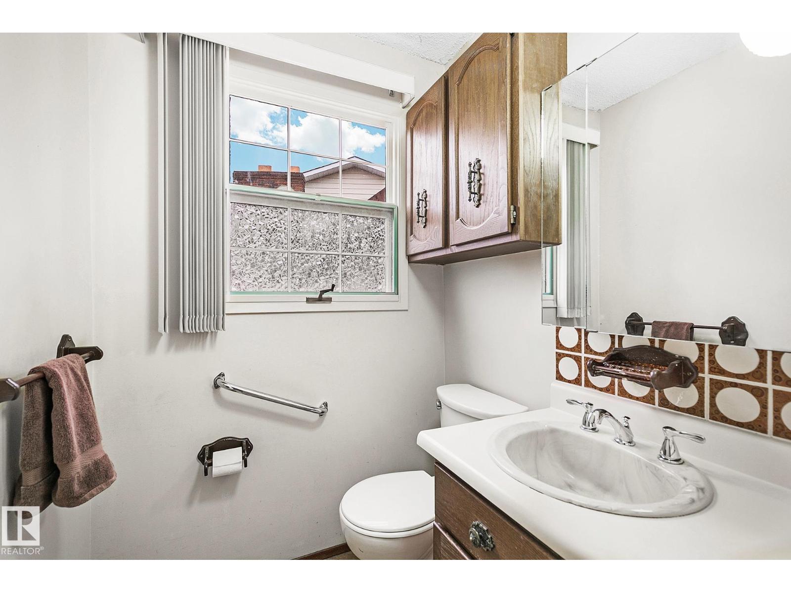 186 Willow Wy Nw, Edmonton, Alberta  T5T 1C8 - Photo 18 - E4470105