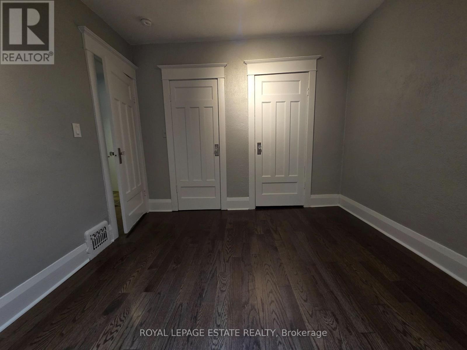 Upper Level - 265 Willow Avenue, Toronto, Ontario  M4E 3K6 - Photo 18 - E12699066